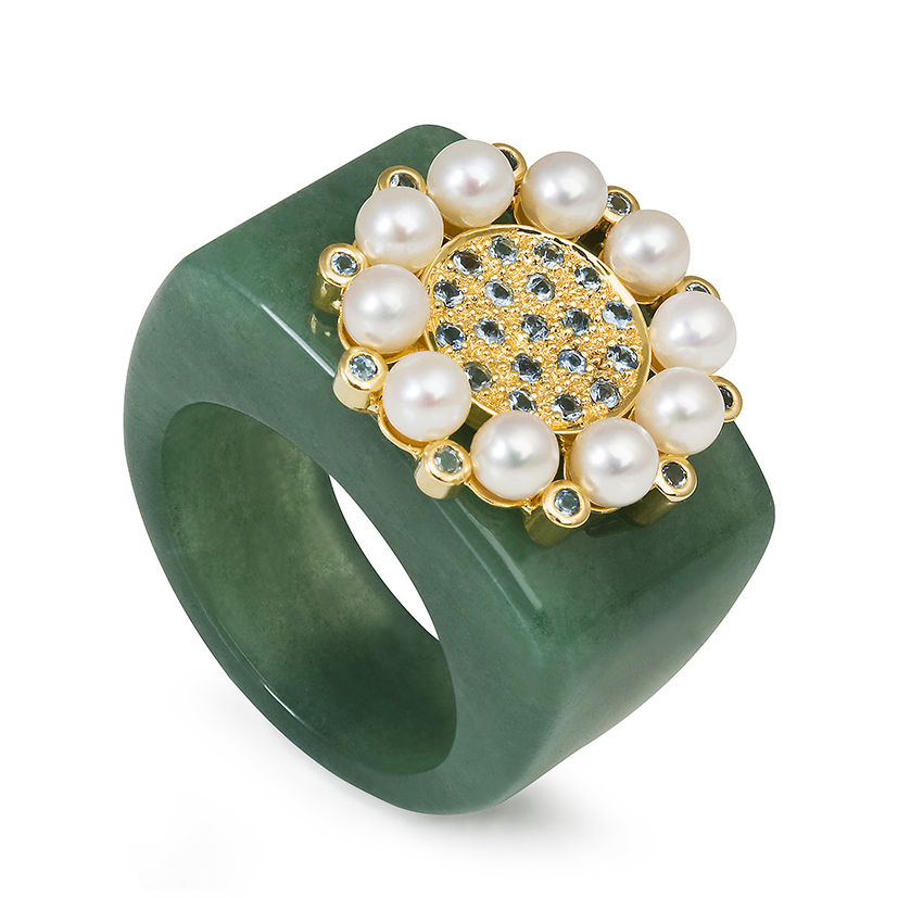 Princess-of-the-Woods-aventurine-quartz-ring-set-with-aquamarines-baby-pearls-18k-gold
