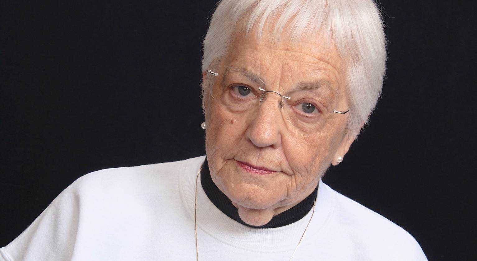 Jane Elliott Question Youtube